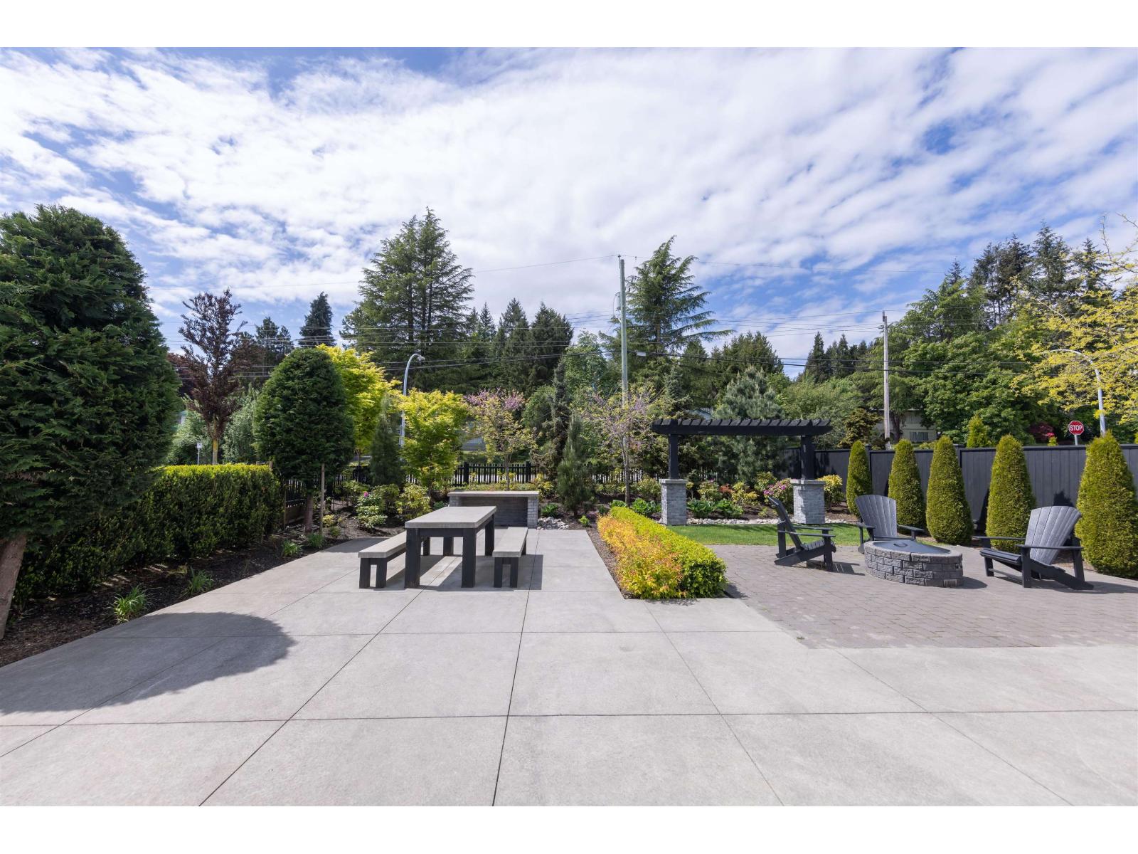 Property at 15 5528 148 STREET image 2