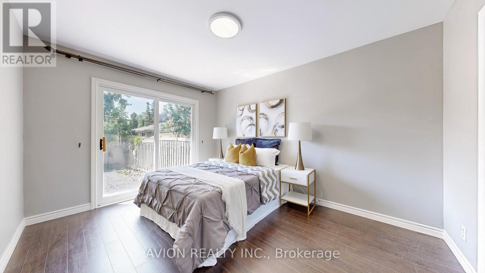 246 Beechy Drive, Richmond Hill (Crosby), Ontario  L4C 2X7 - Photo 10 - N12369595