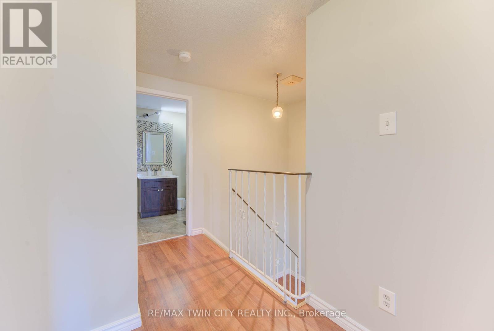 47 - 14 Williamsburg Road, Kitchener, Ontario  N2E 1W1 - Photo 28 - X12369588