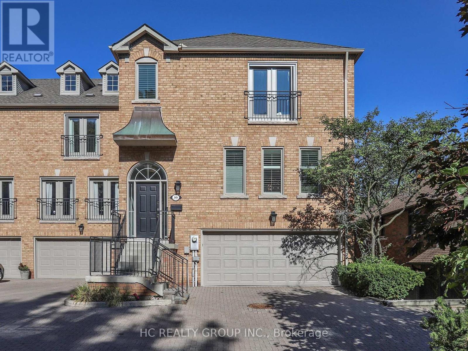 10 COLE MILLWAY, Toronto, Ontario
