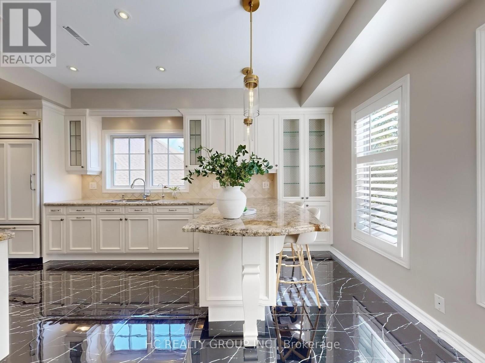 10 Cole Millway, Toronto, Ontario  M4N 3P8 - Photo 12 - C12369601