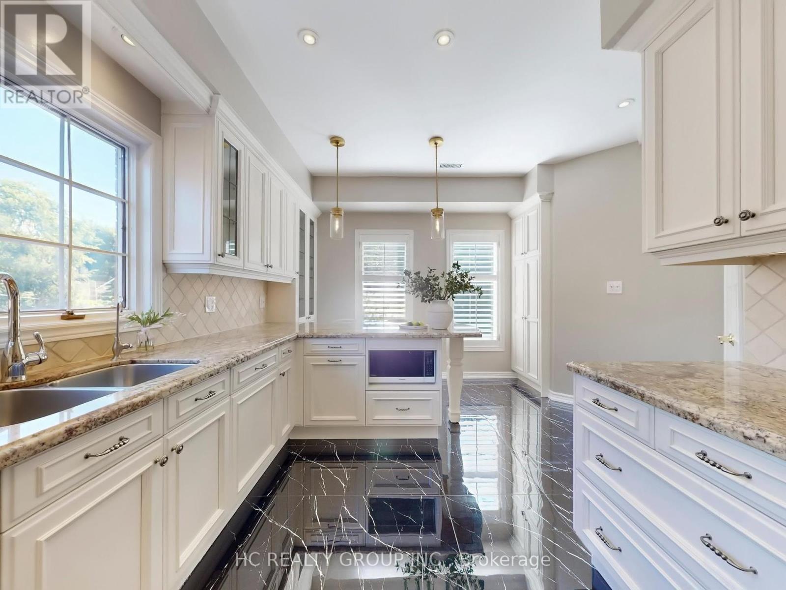 10 Cole Millway, Toronto, Ontario  M4N 3P8 - Photo 13 - C12369601