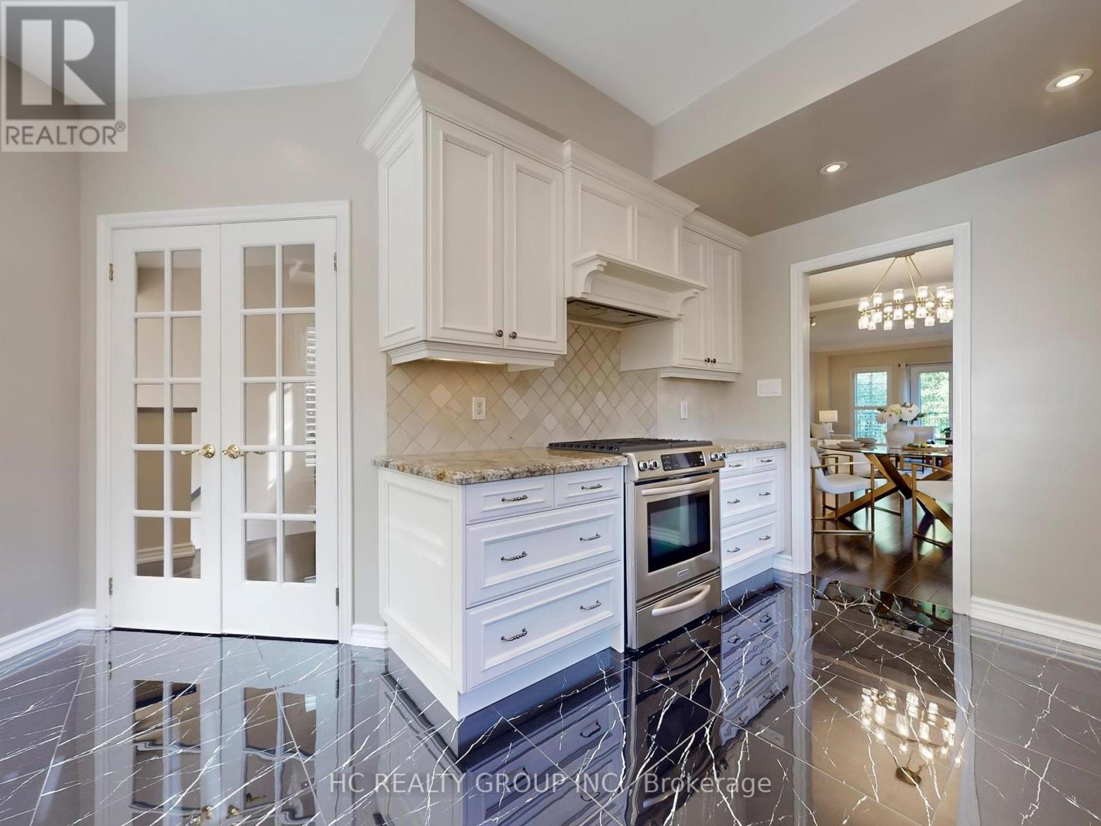 10 Cole Millway, Toronto, Ontario  M4N 3P8 - Photo 16 - C12369601