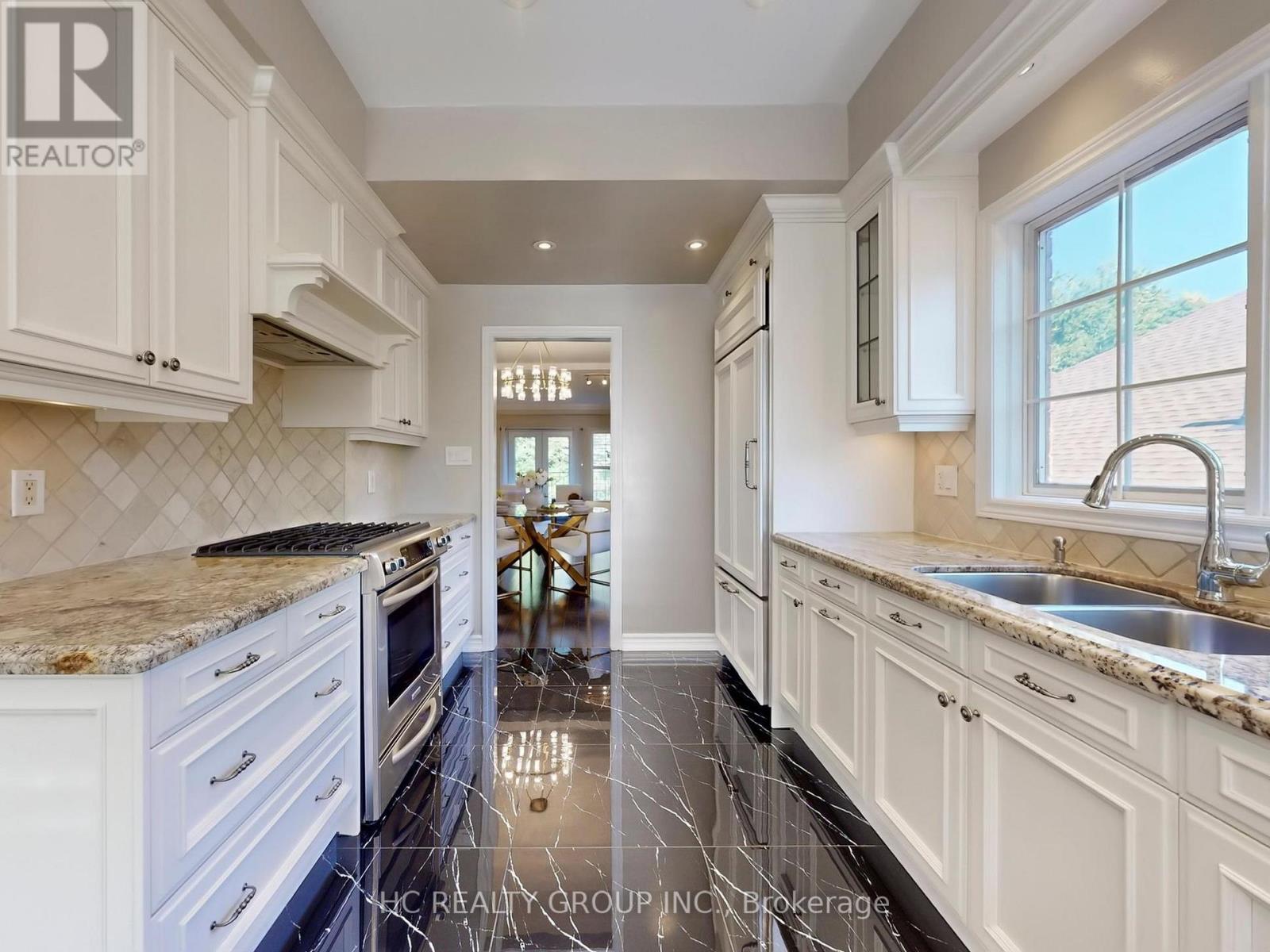 10 Cole Millway, Toronto, Ontario  M4N 3P8 - Photo 17 - C12369601