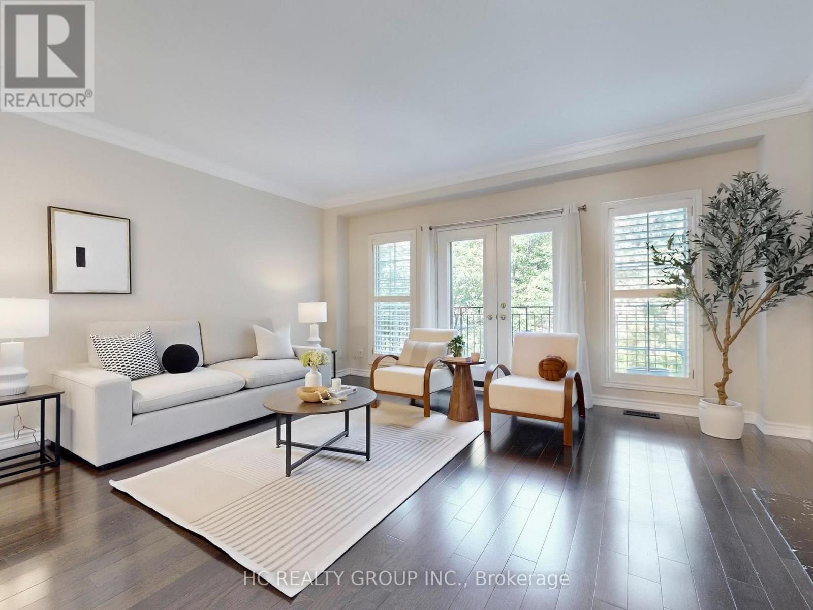 10 Cole Millway, Toronto, Ontario  M4N 3P8 - Photo 2 - C12369601