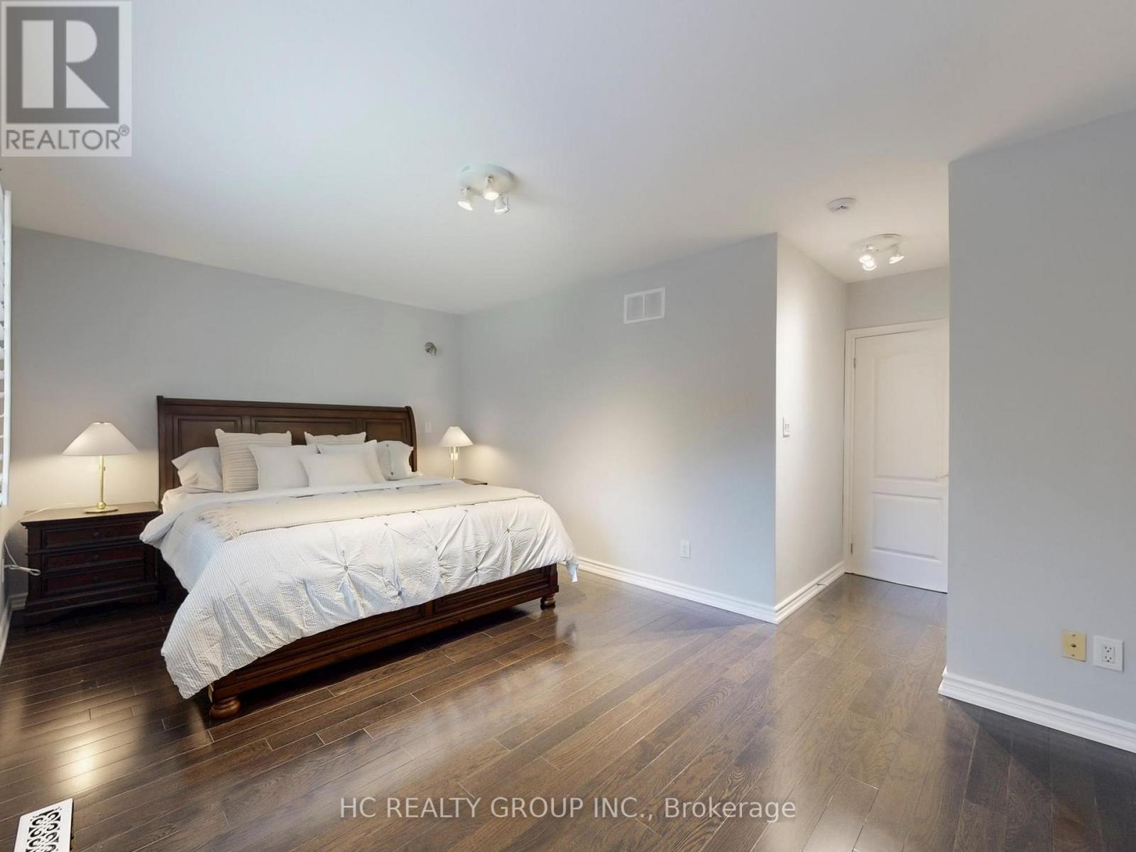 10 Cole Millway, Toronto, Ontario  M4N 3P8 - Photo 33 - C12369601