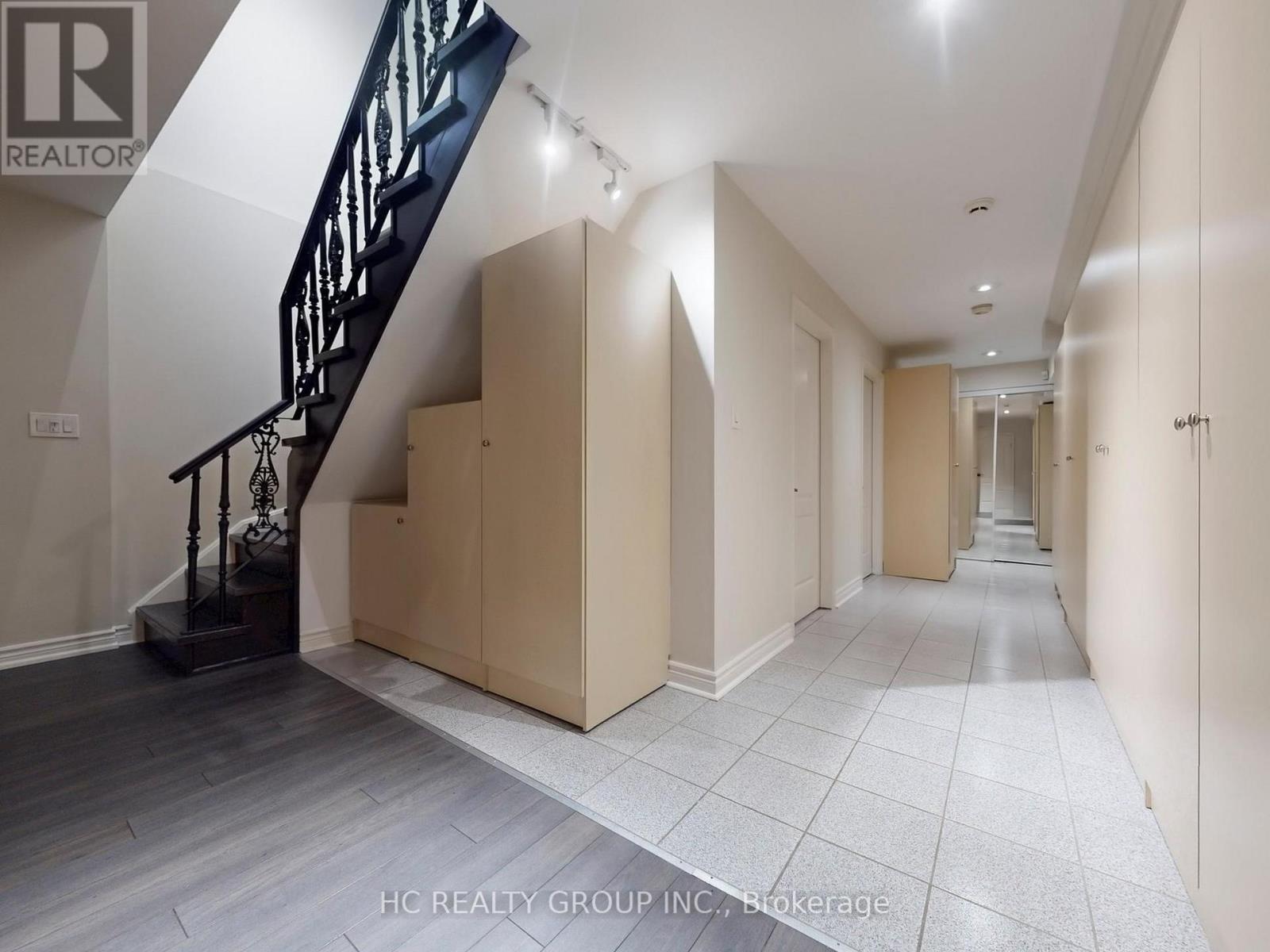 10 Cole Millway, Toronto, Ontario  M4N 3P8 - Photo 37 - C12369601