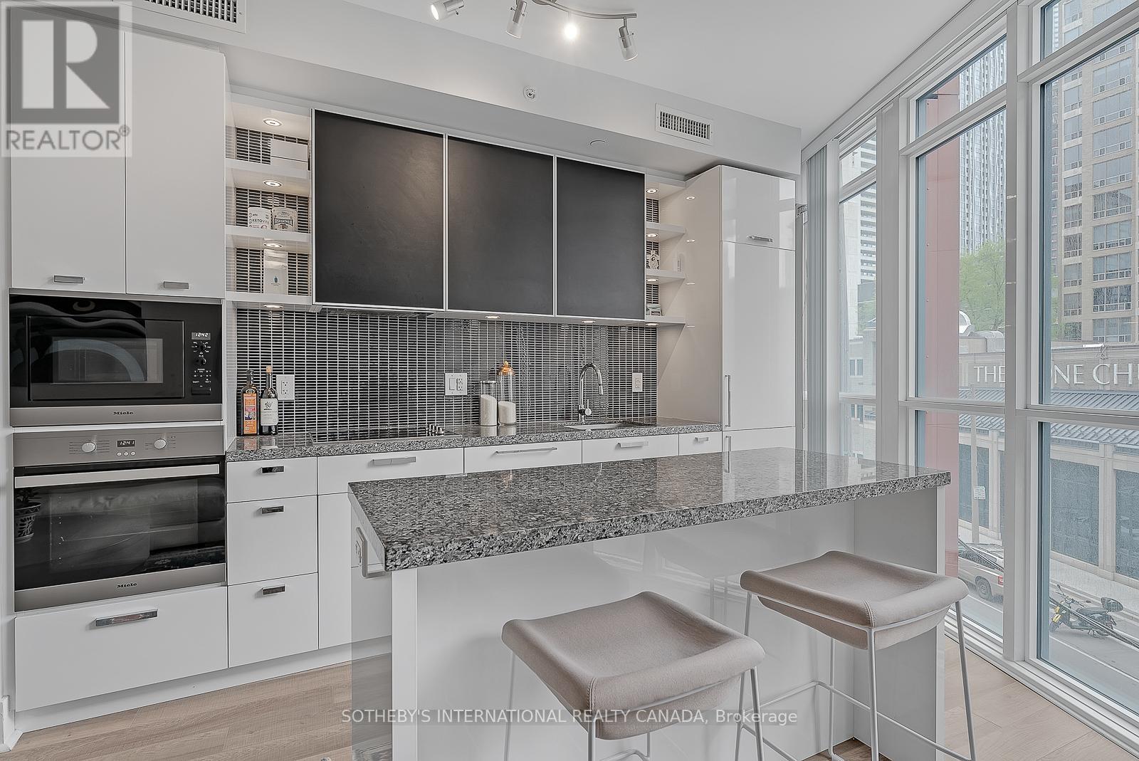 315 - 32 Davenport Road, Toronto, Ontario  M5R 0B5 - Photo 10 - C12369603