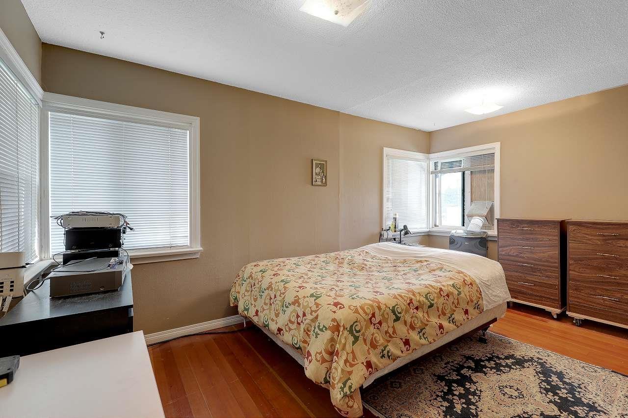 2374 Hillside Drive, Abbotsford, British Columbia  V2S 3R7 - Photo 14 - R3040850