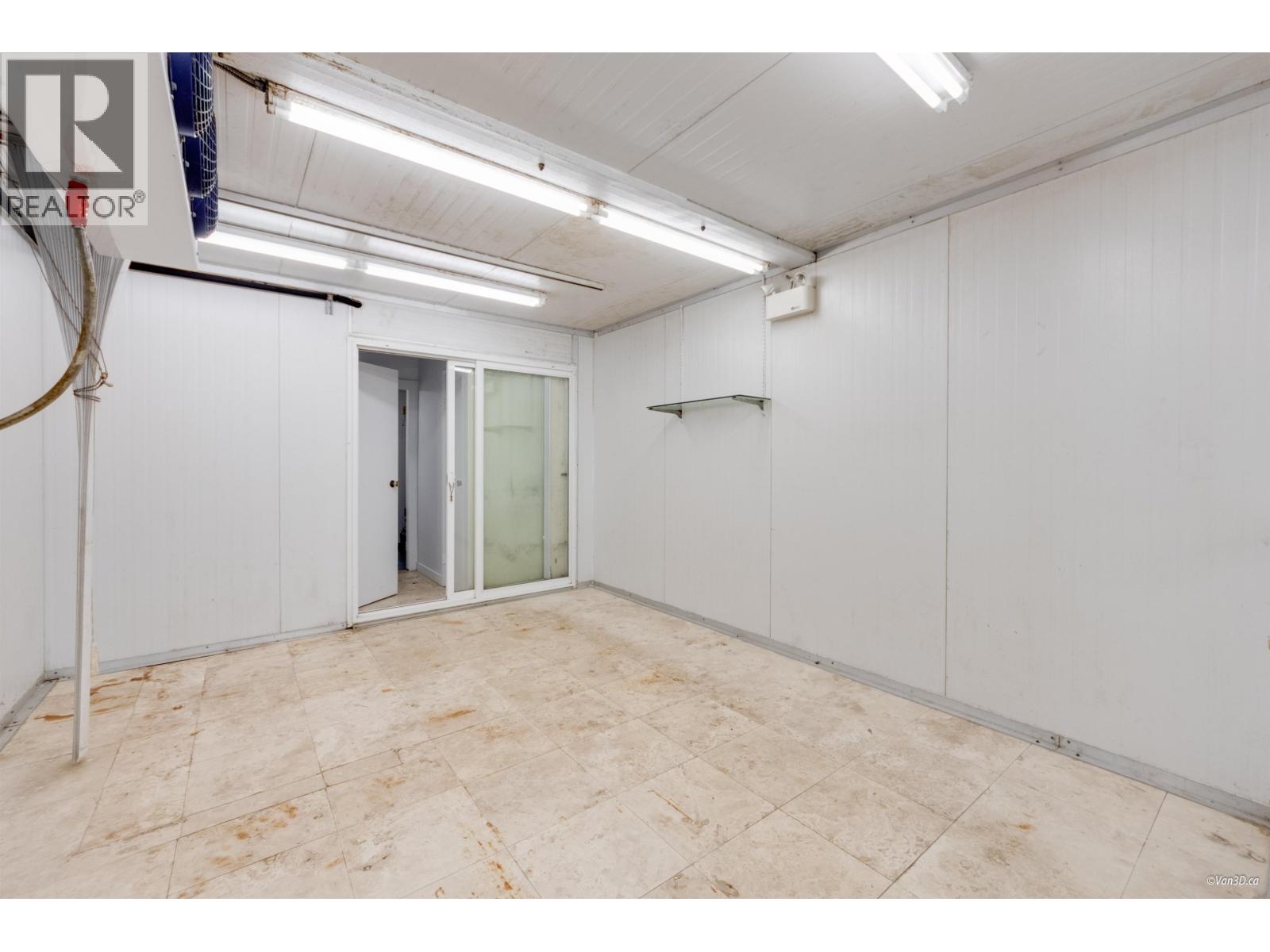 4280 Slocan Street, Vancouver, British Columbia  V5R 1Z4 - Photo 15 - C8071711