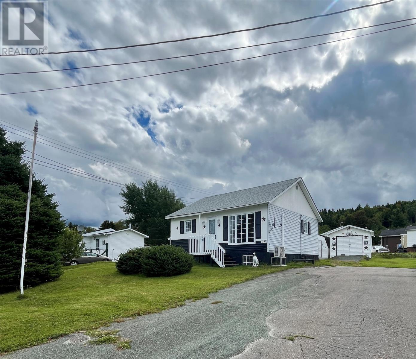 357 Citizens Drive, Norris Arm, Newfoundland & Labrador  A0G 3A0 - Photo 1 - 1289675