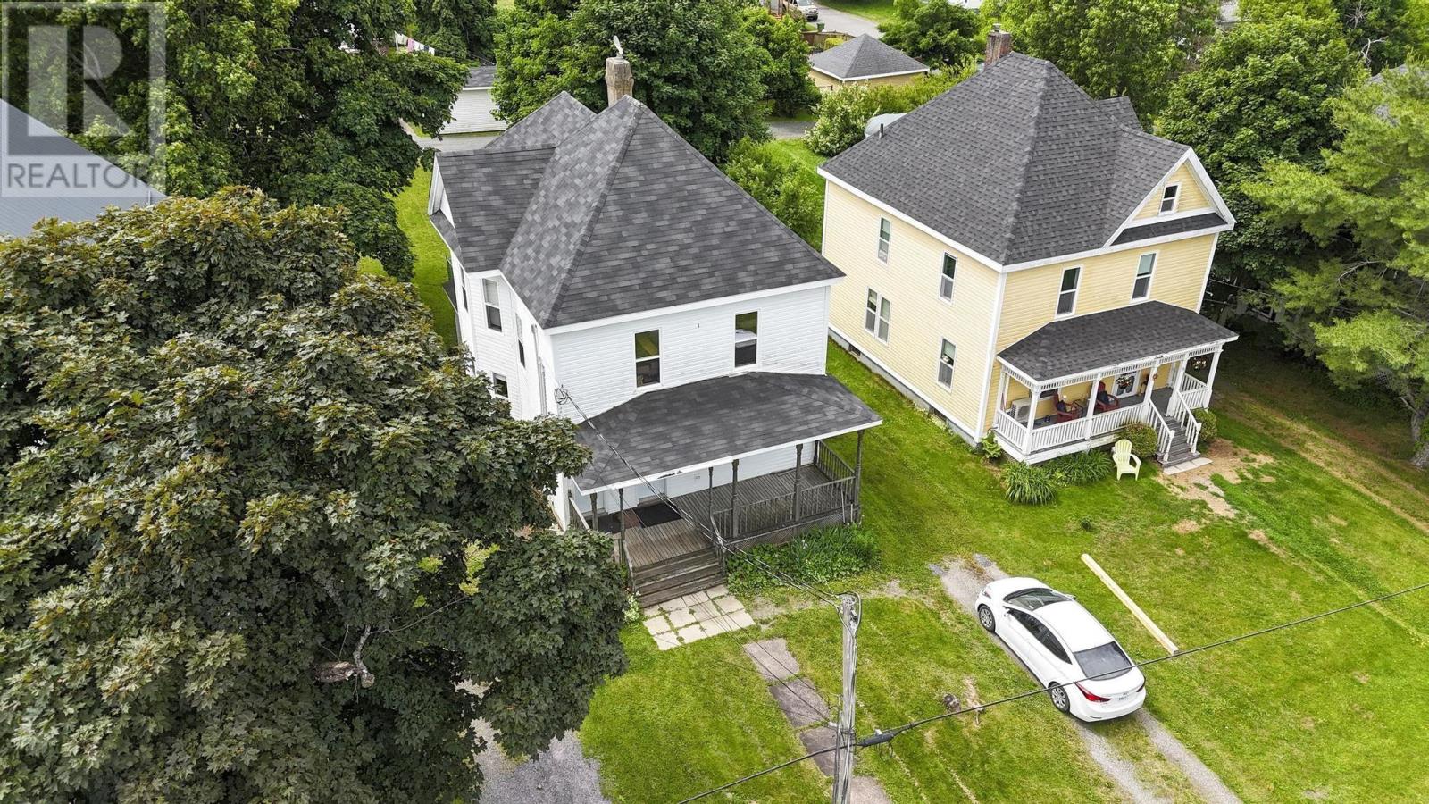 25 Jubilee Avenue, Stellarton, Nova Scotia