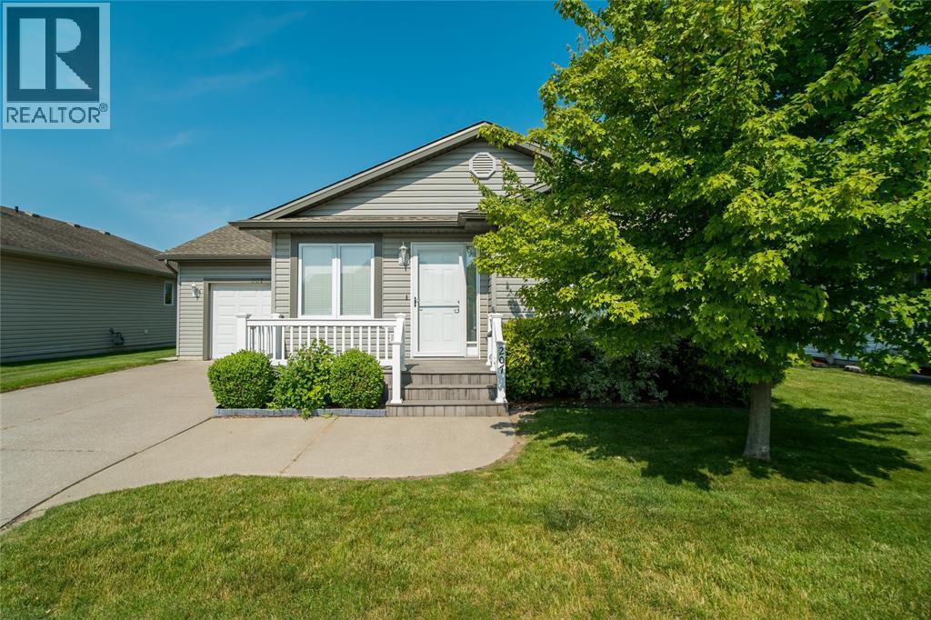 1940 London Line Unit# 207, Sarnia, Ontario  N7W 1B5 - Photo 5 - 25021858