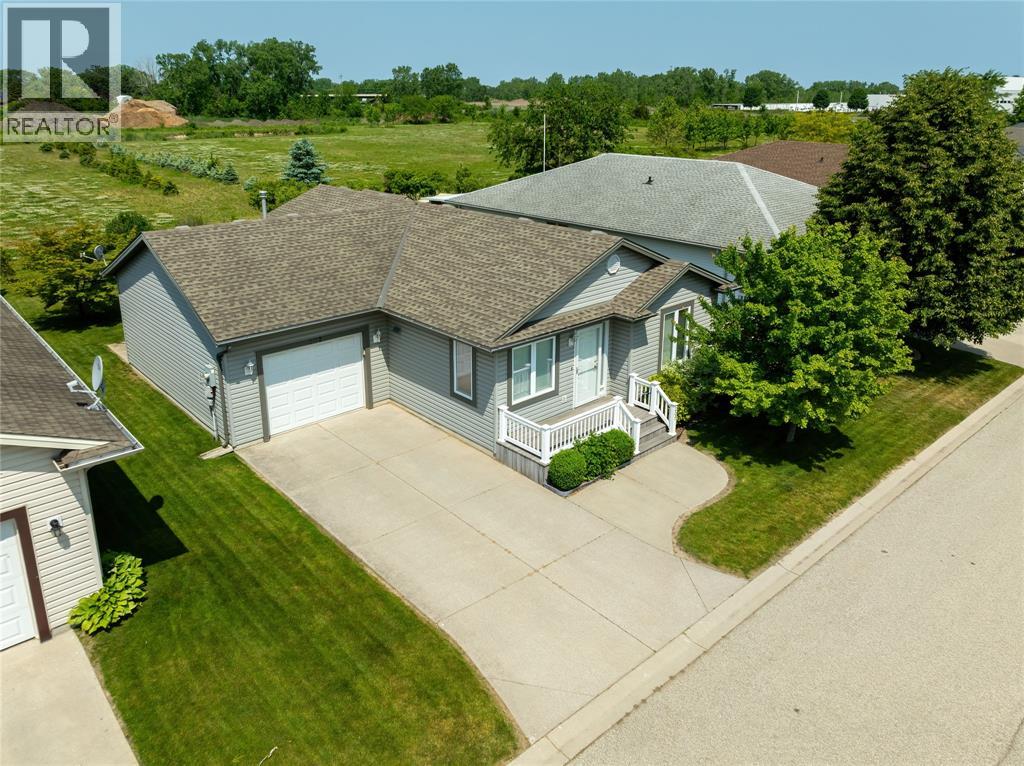 1940 London Line Unit# 207, Sarnia, Ontario  N7W 1B5 - Photo 41 - 25021858