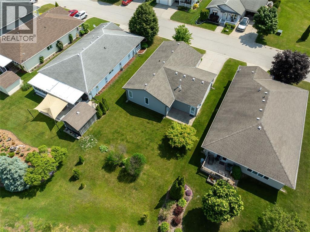 1940 London Line Unit# 207, Sarnia, Ontario  N7W 1B5 - Photo 48 - 25021858