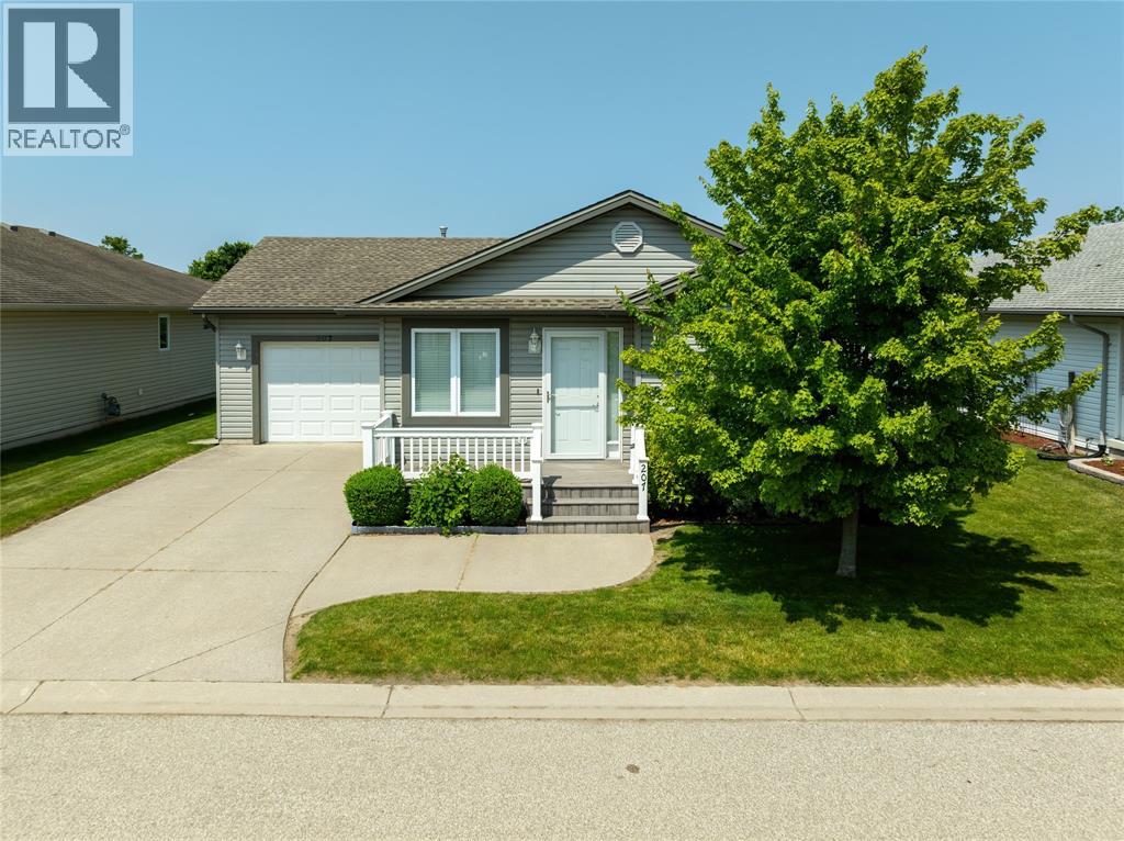 1940 London Line Unit# 207, Sarnia, Ontario  N7W 1B5 - Photo 44 - 25021858