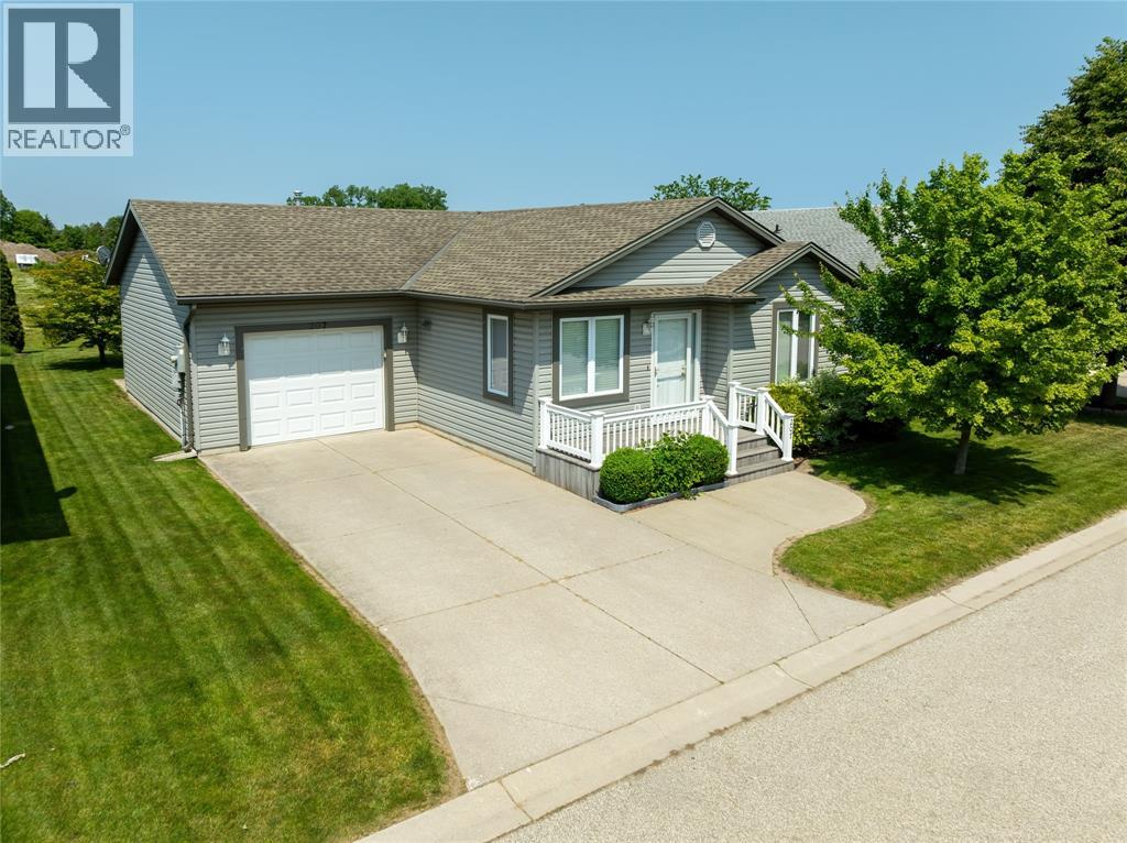 1940 London Line Unit# 207, Sarnia, Ontario  N7W 1B5 - Photo 43 - 25021858