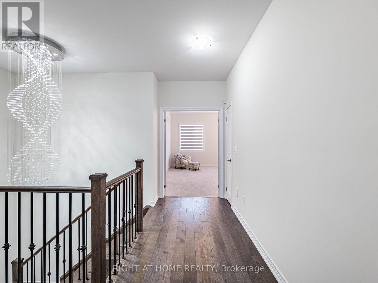 16 Charing Cross Gate, Oakville, Ontario  L6H 0V7 - Photo 27 - W12369616