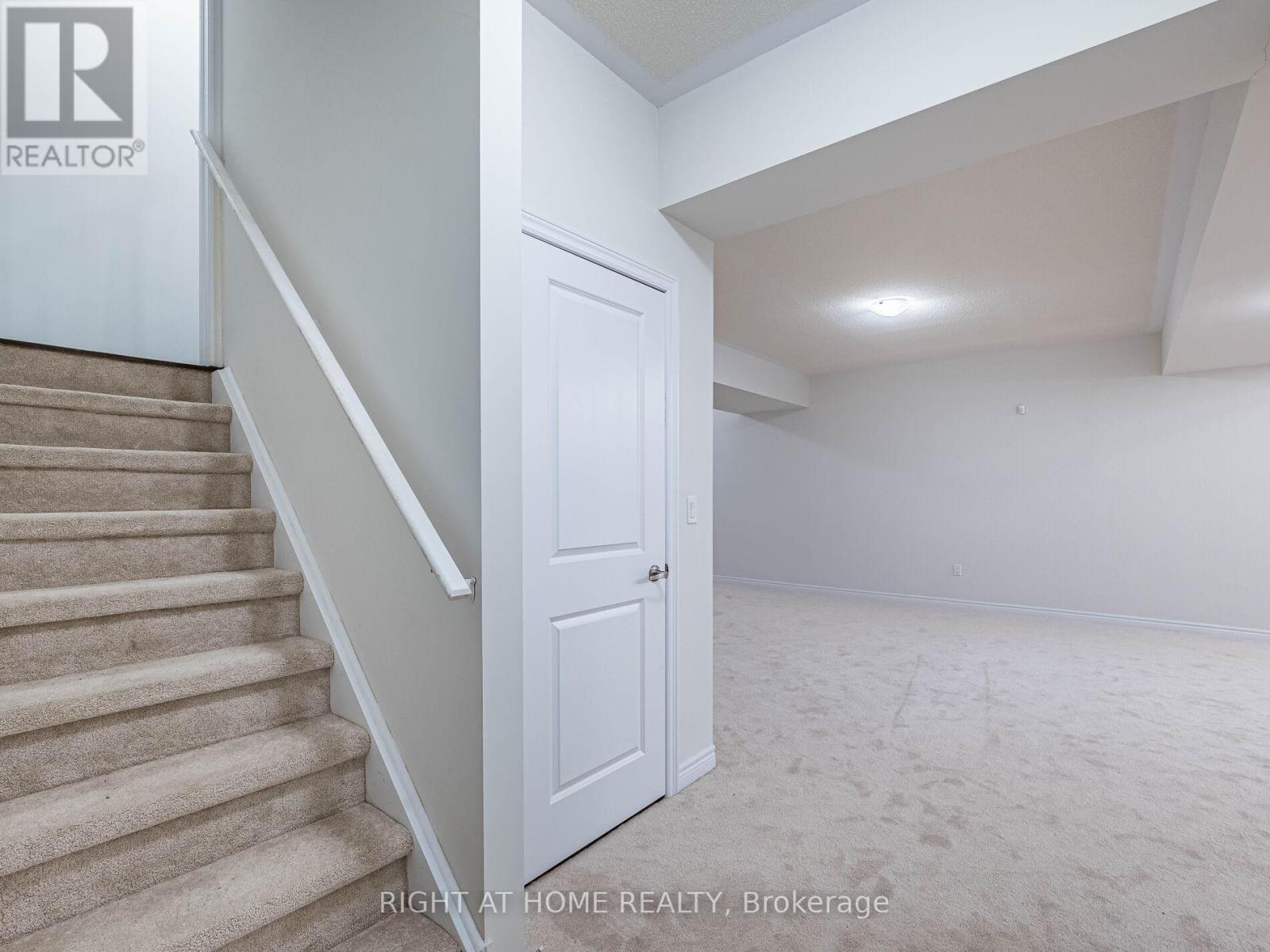 16 Charing Cross Gate, Oakville, Ontario  L6H 0V7 - Photo 43 - W12369616