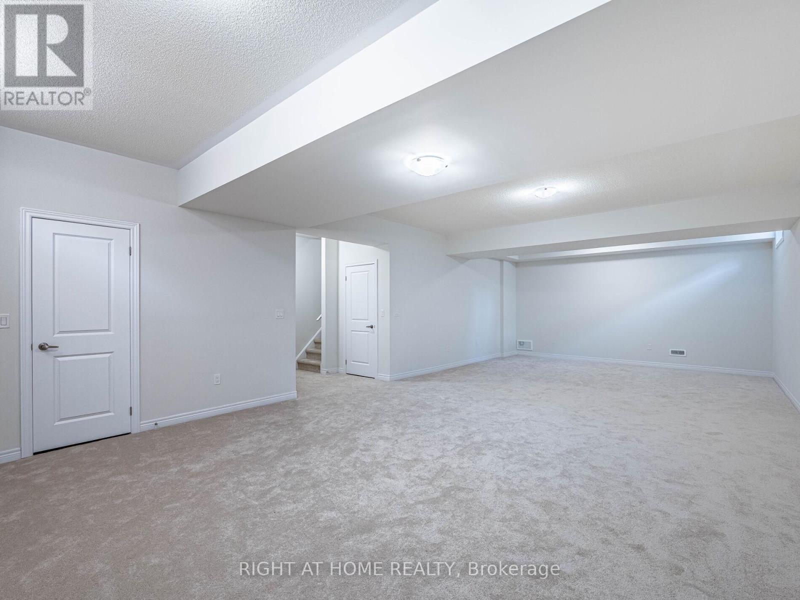 16 Charing Cross Gate, Oakville, Ontario  L6H 0V7 - Photo 44 - W12369616