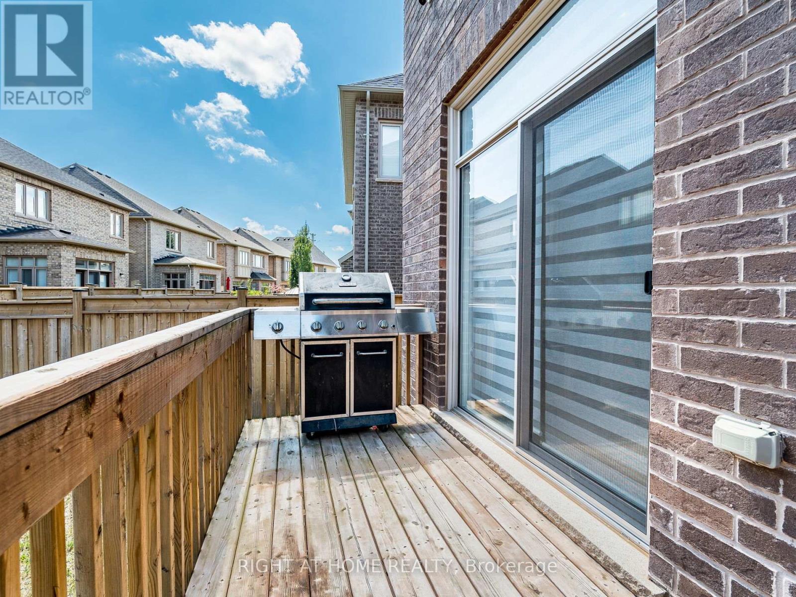 16 Charing Cross Gate, Oakville, Ontario  L6H 0V7 - Photo 45 - W12369616