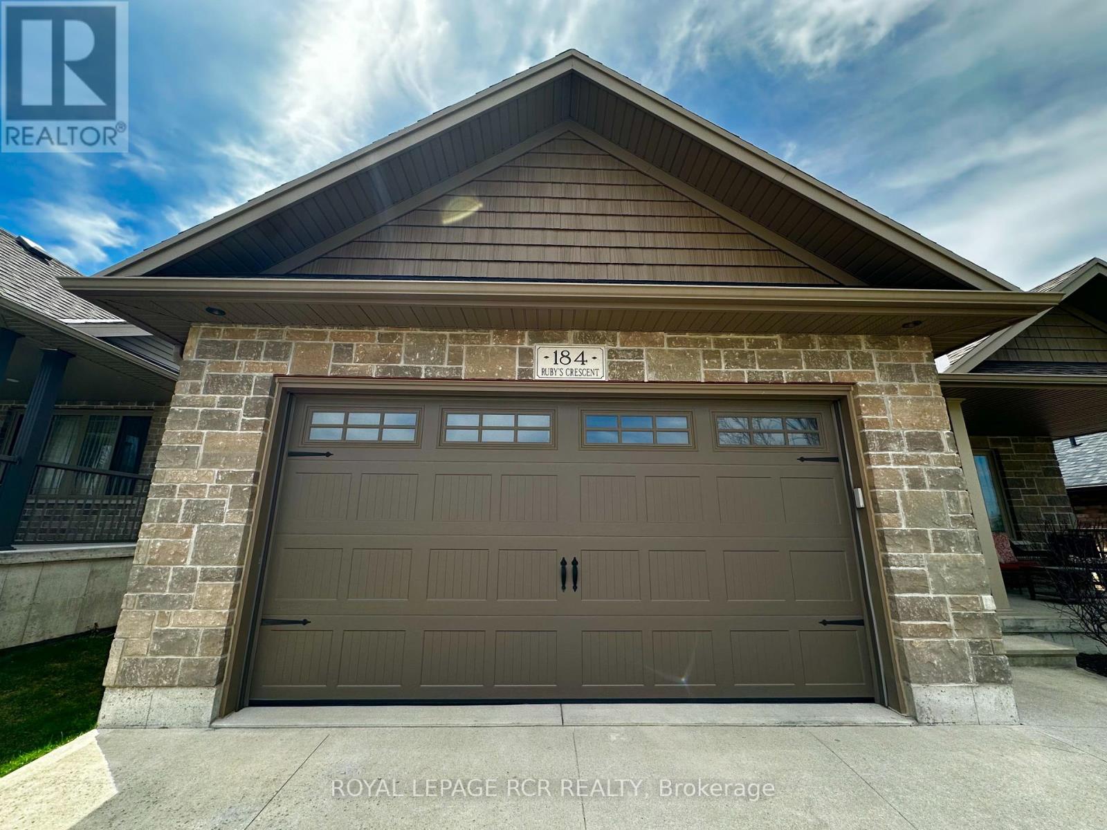 184 Ruby's Crescent E, Wellington North, Ontario  N0G 2L2 - Photo 2 - X12369613