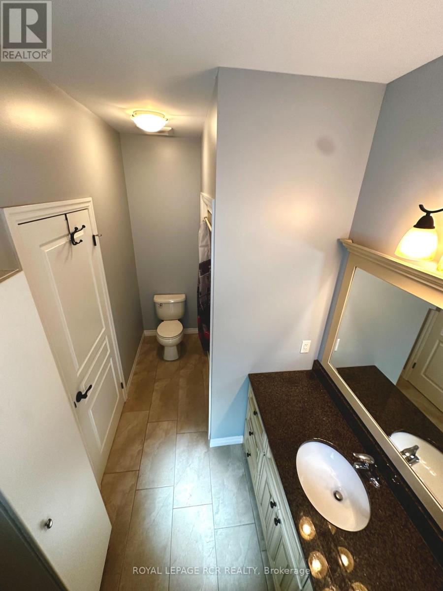 184 Ruby's Crescent E, Wellington North, Ontario  N0G 2L2 - Photo 32 - X12369613