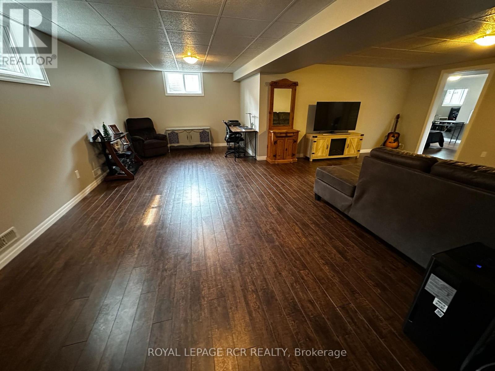 184 Ruby's Crescent E, Wellington North, Ontario  N0G 2L2 - Photo 34 - X12369613