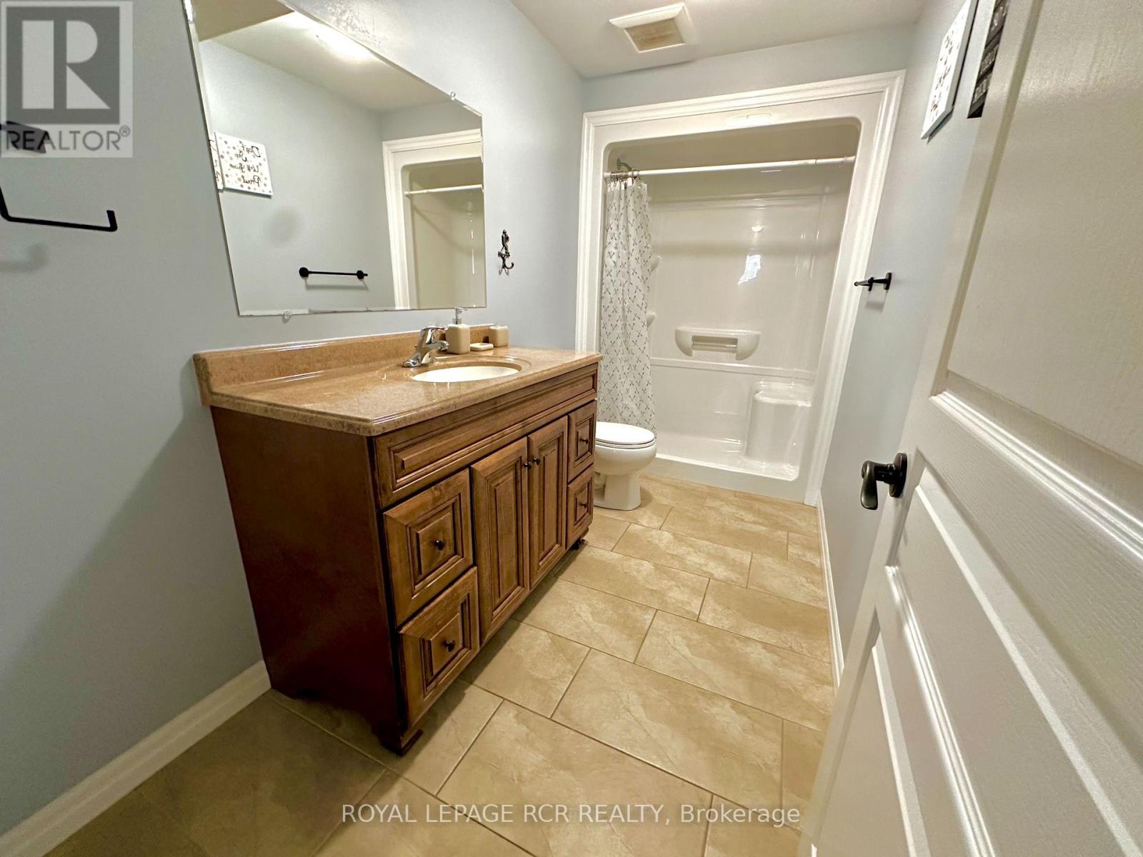 184 Ruby's Crescent E, Wellington North, Ontario  N0G 2L2 - Photo 43 - X12369613