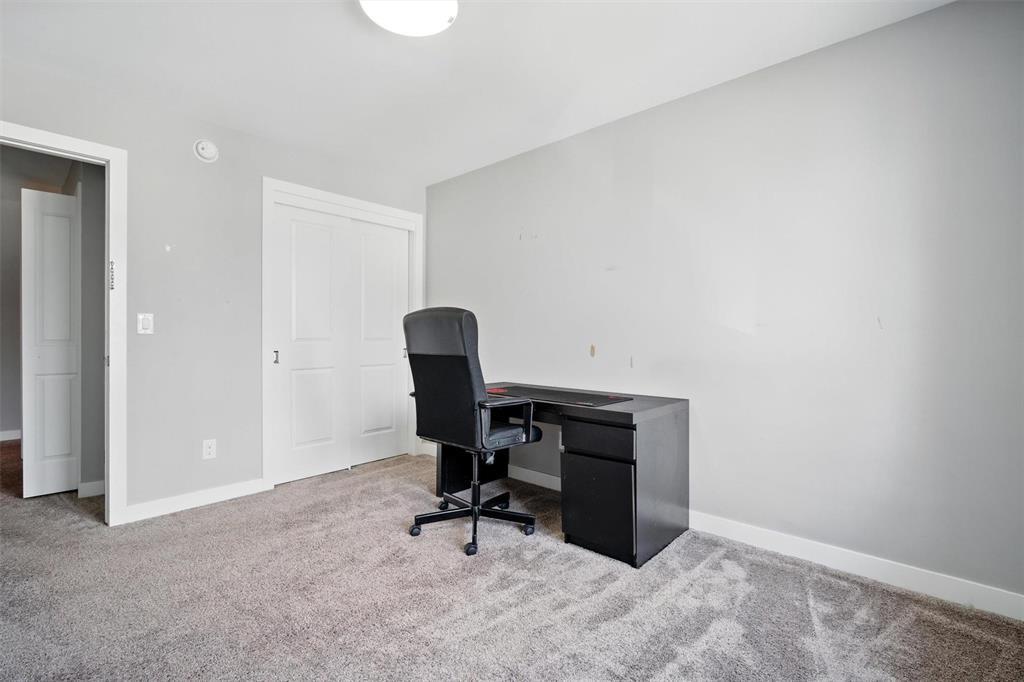 212 Park East Drive, Winnipeg, Manitoba  R3Y 0Y5 - Photo 17 - 202521630