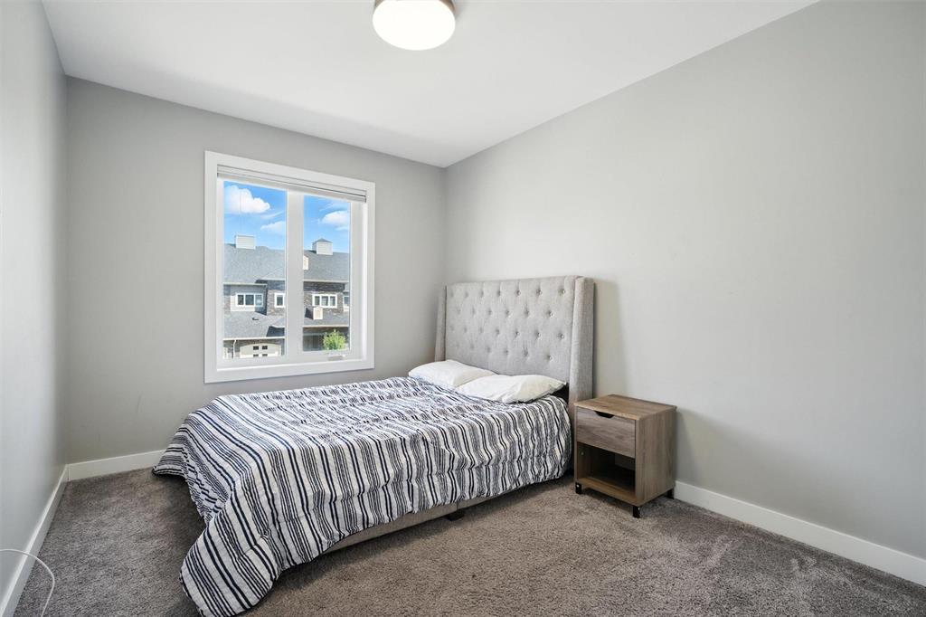 212 Park East Drive, Winnipeg, Manitoba  R3Y 0Y5 - Photo 18 - 202521630