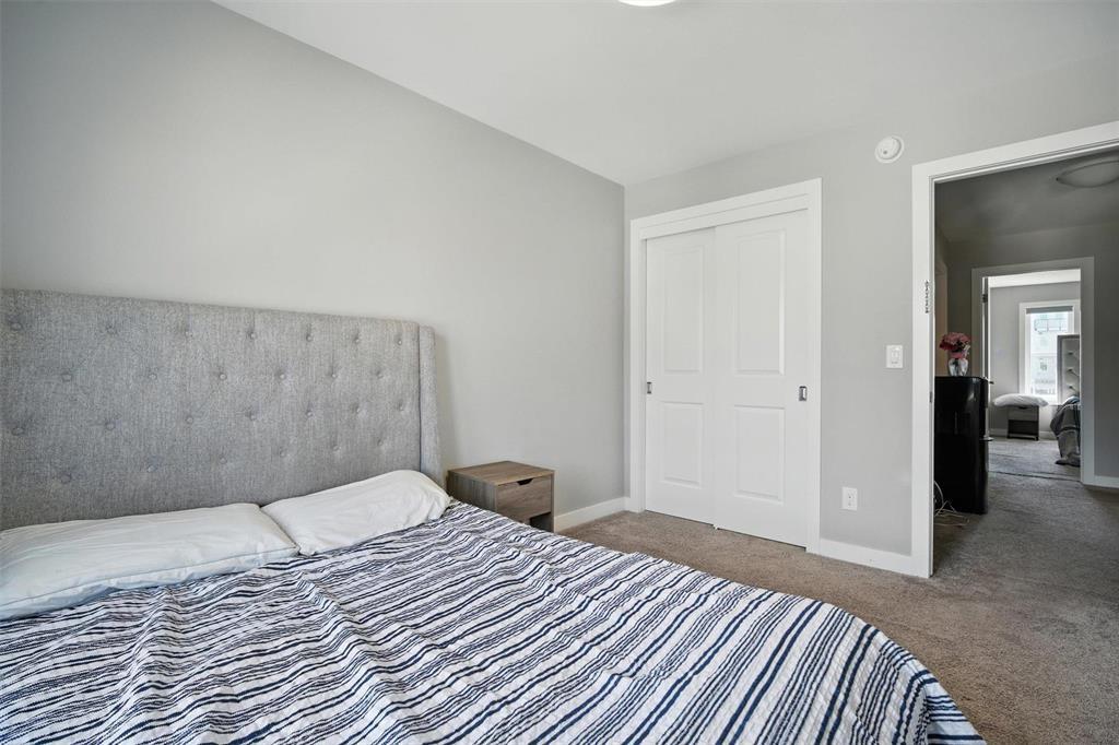 212 Park East Drive, Winnipeg, Manitoba  R3Y 0Y5 - Photo 19 - 202521630