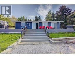 137 Road 100 60 - Rural Mapleton, Conestogo Lake, Ca