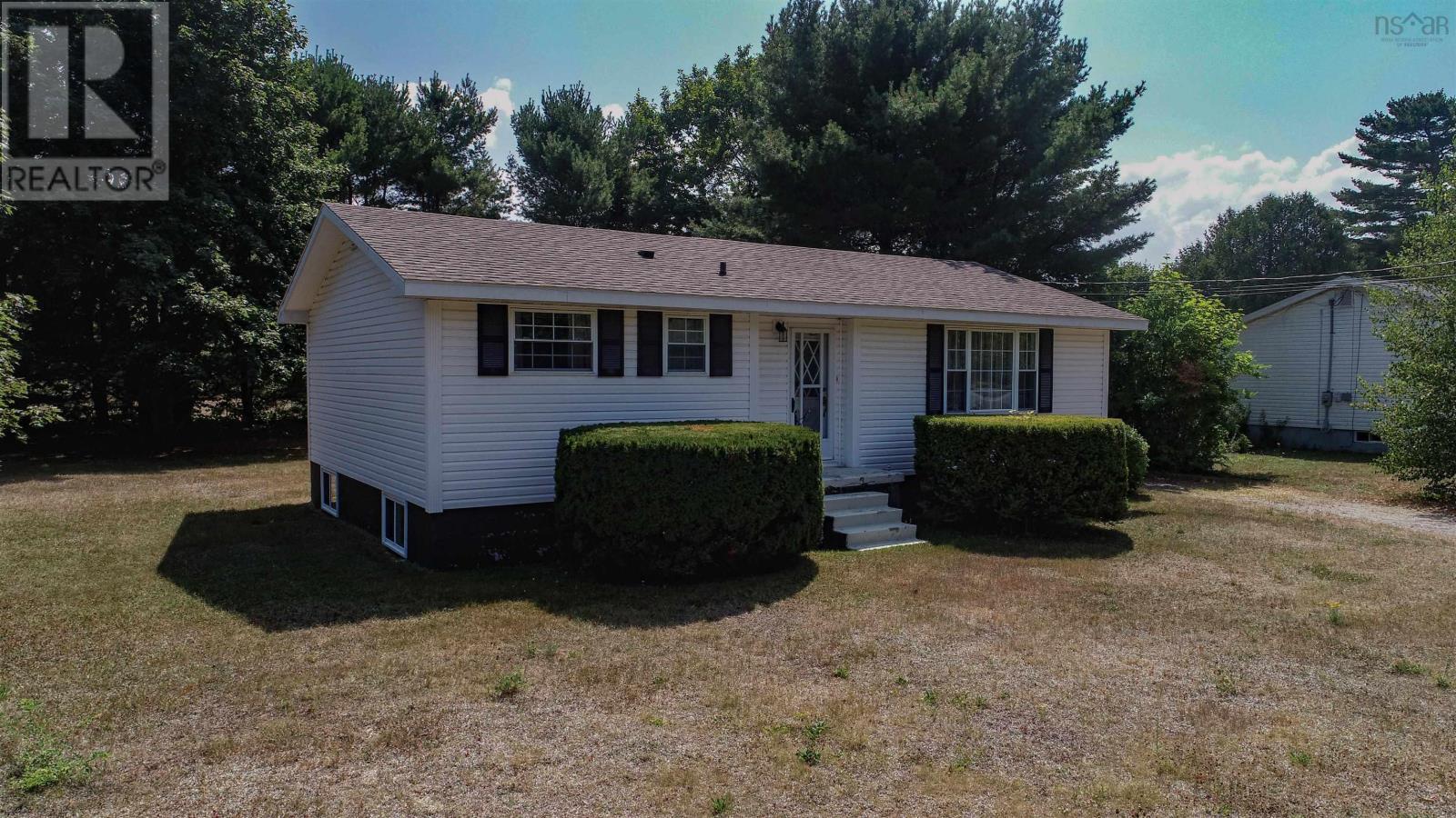 2736 Pinecrest Drive, Coldbrook, Nova Scotia  B4R 1B3 - Photo 23 - 202520812