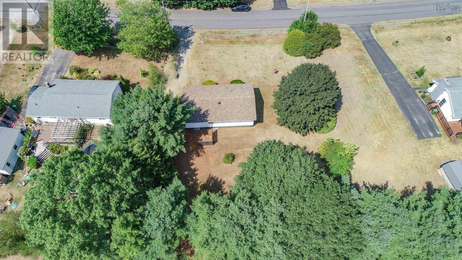 2736 Pinecrest Drive, Coldbrook, Nova Scotia  B4R 1B3 - Photo 20 - 202520812