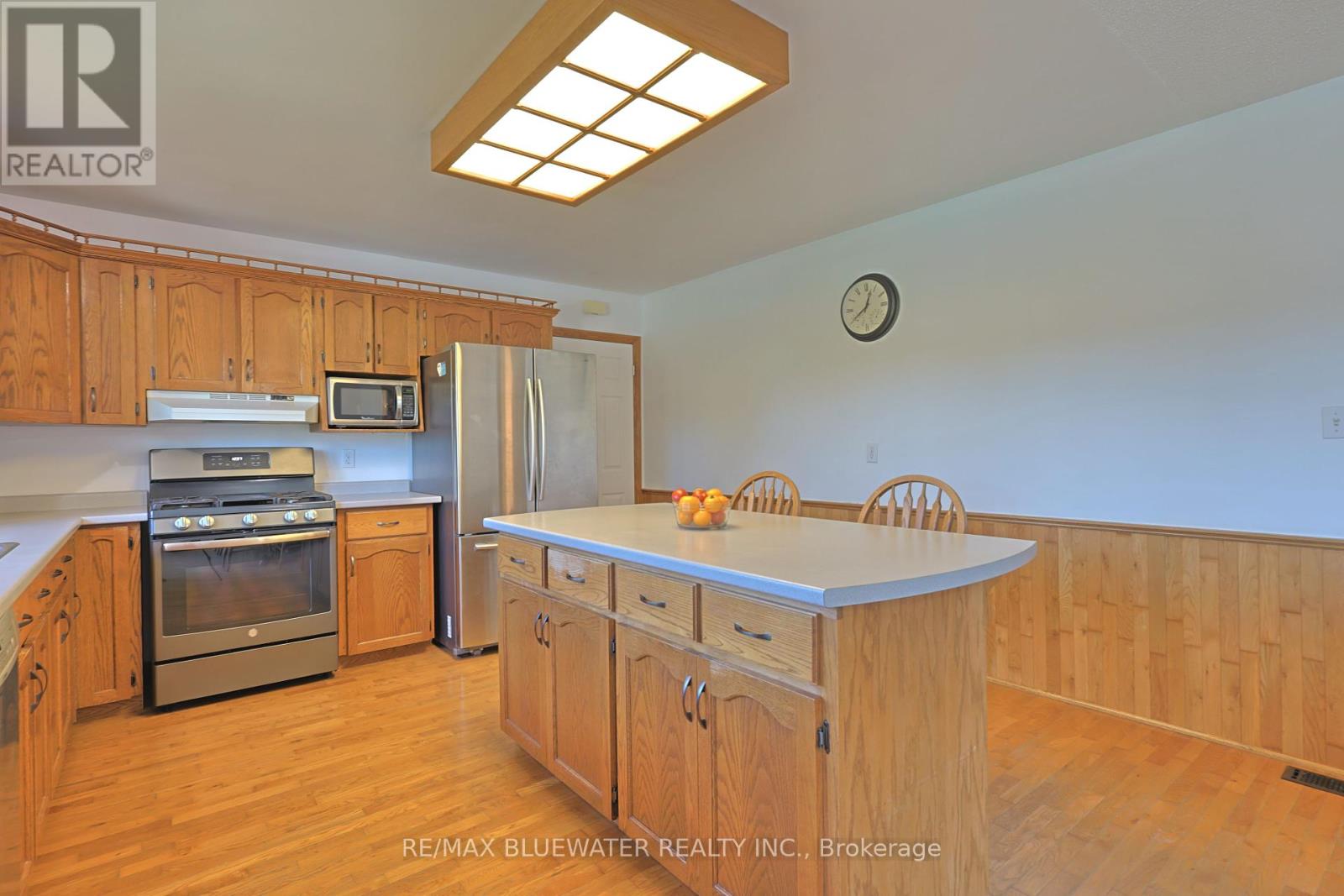 7963 Rawlings Road, Lambton Shores, Ontario  N0N 1J2 - Photo 13 - X12369659