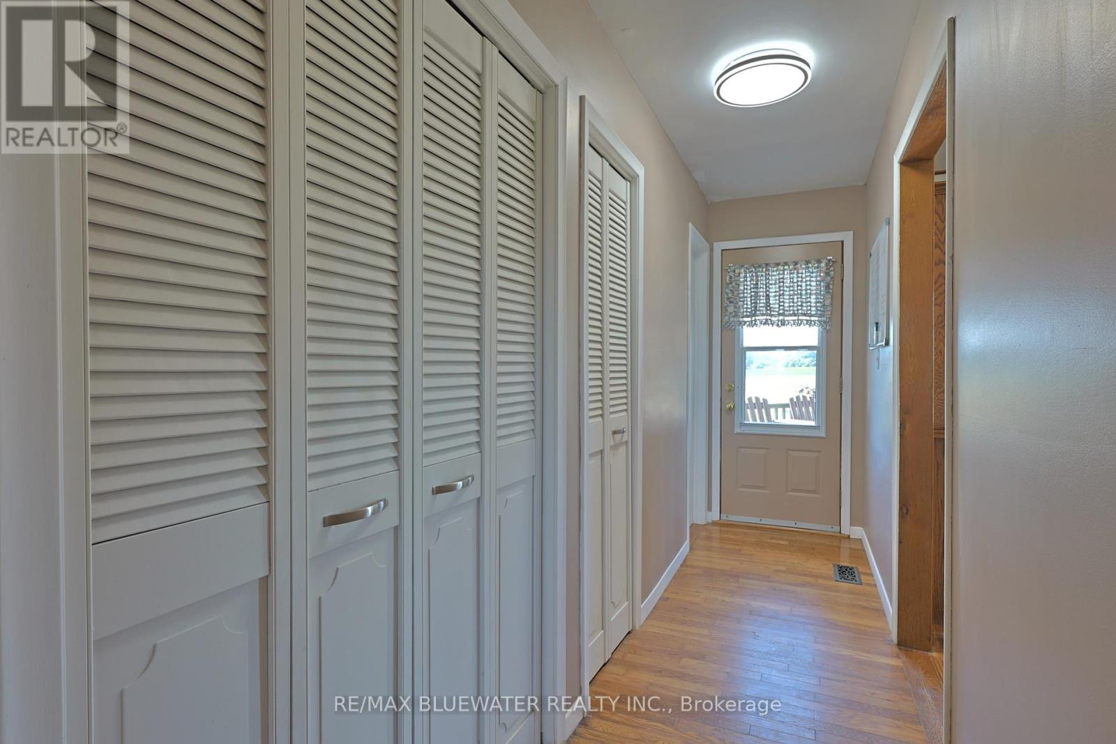 7963 Rawlings Road, Lambton Shores, Ontario  N0N 1J2 - Photo 18 - X12369659