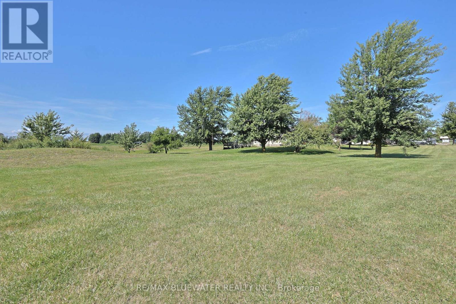 7963 Rawlings Road, Lambton Shores, Ontario  N0N 1J2 - Photo 47 - X12369659