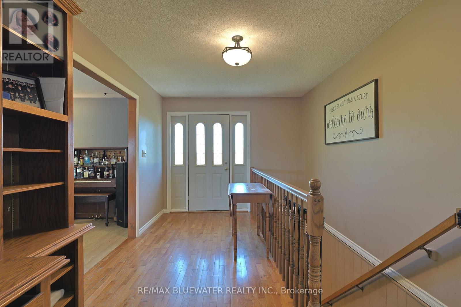 7963 Rawlings Road, Lambton Shores, Ontario  N0N 1J2 - Photo 8 - X12369659
