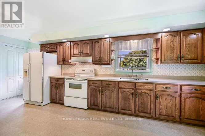 44 Keefer Street, Brockville, Ontario  K6V 1R7 - Photo 11 - X12369656