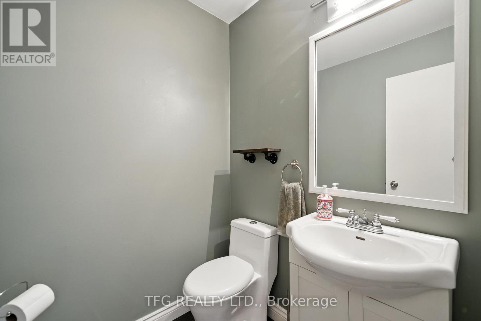 165 Sutherland Crescent, Cobourg, Ontario  K9A 5L6 - Photo 14 - X12369377