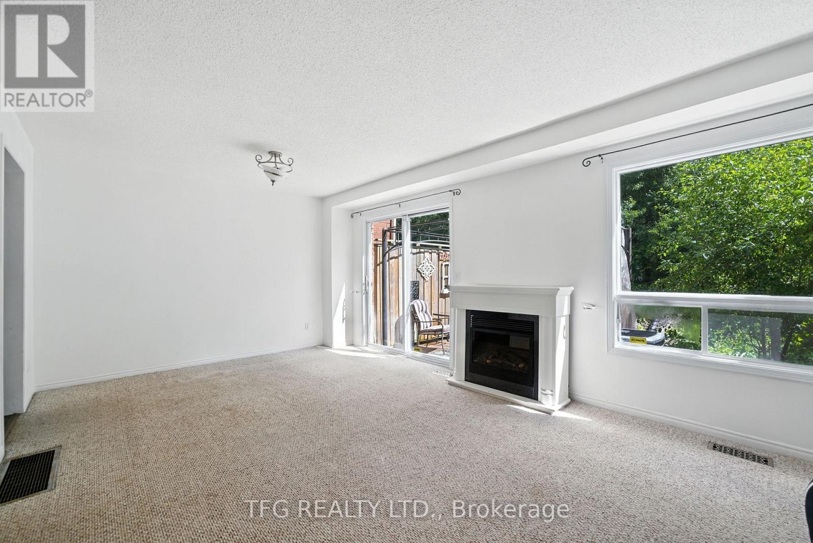 165 Sutherland Crescent, Cobourg, Ontario  K9A 5L6 - Photo 11 - X12369377