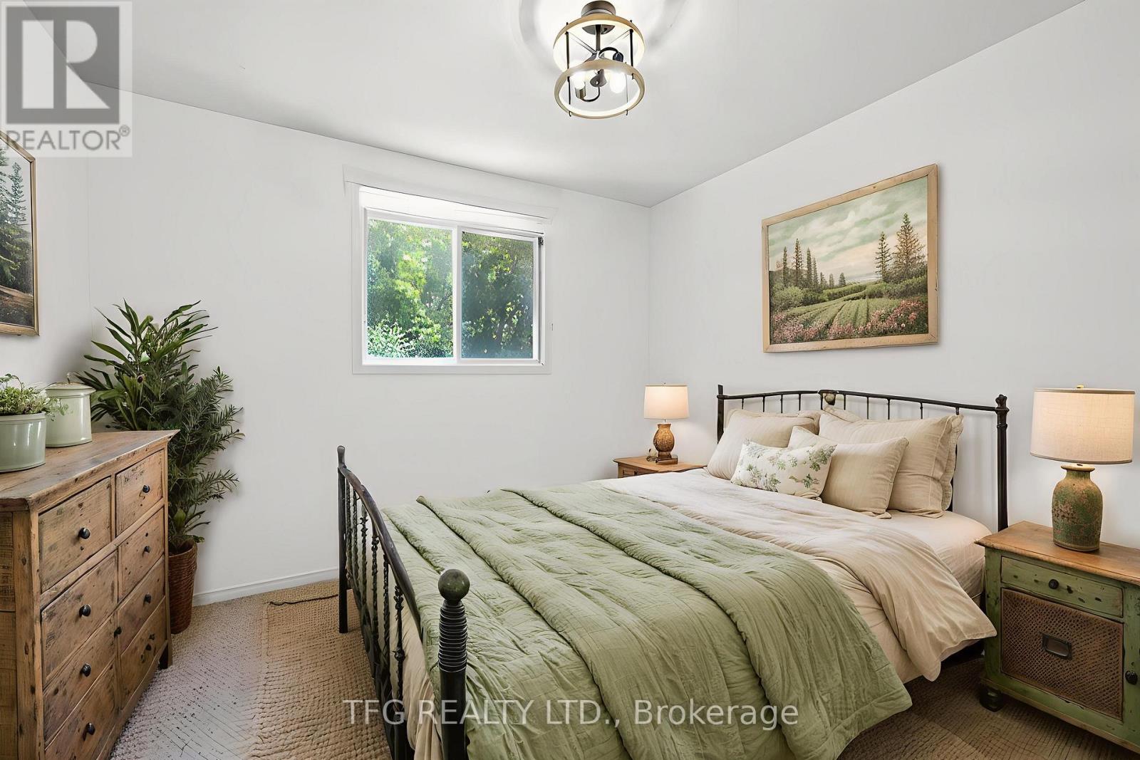 165 Sutherland Crescent, Cobourg, Ontario  K9A 5L6 - Photo 17 - X12369377