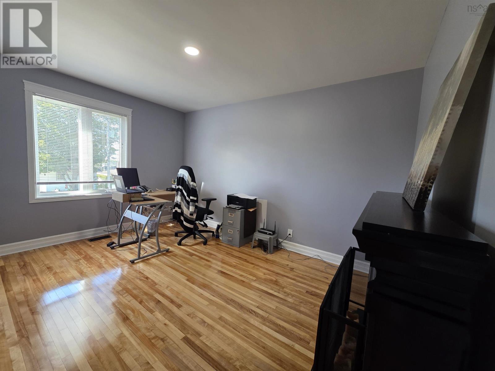 53 Holyrood Drive, Sydney, Nova Scotia  B1S 1Y1 - Photo 13 - 202521358
