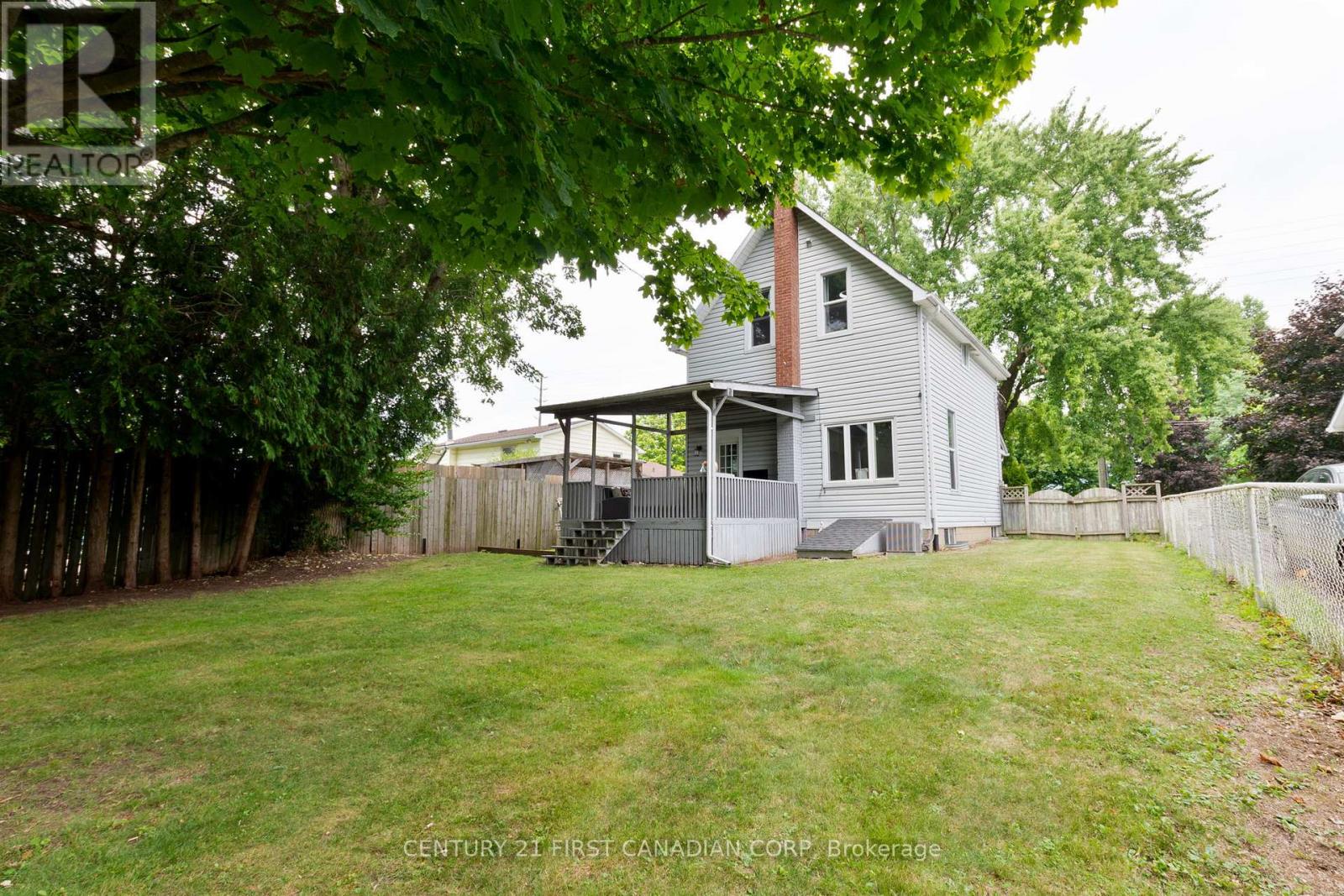 41 South Edgeware Road, St. Thomas, Ontario  N5P 2H5 - Photo 30 - X12369686