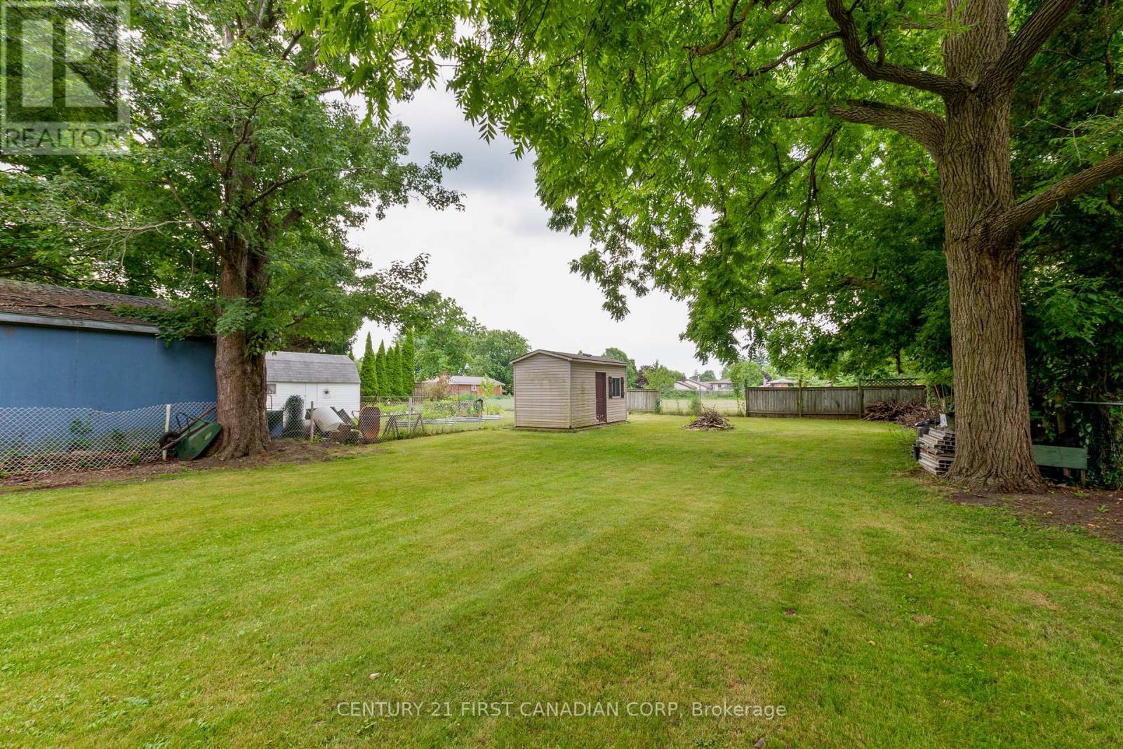 41 South Edgeware Road, St. Thomas, Ontario  N5P 2H5 - Photo 33 - X12369686