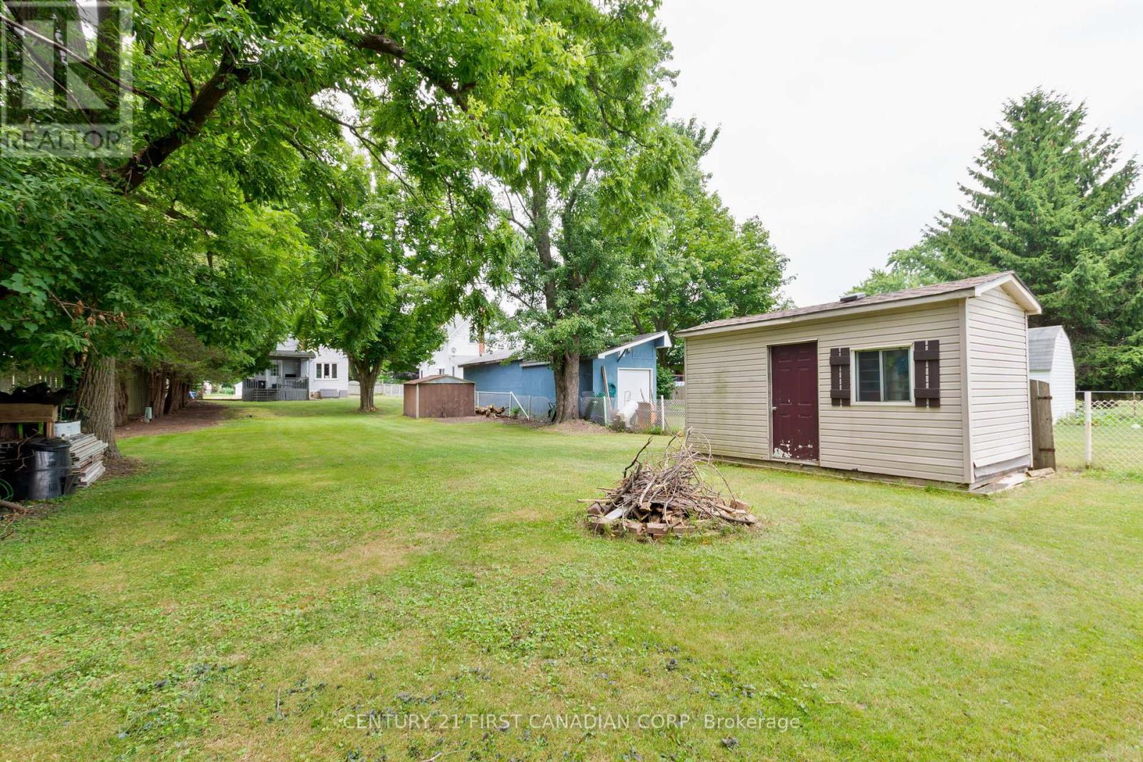 41 South Edgeware Road, St. Thomas, Ontario  N5P 2H5 - Photo 36 - X12369686