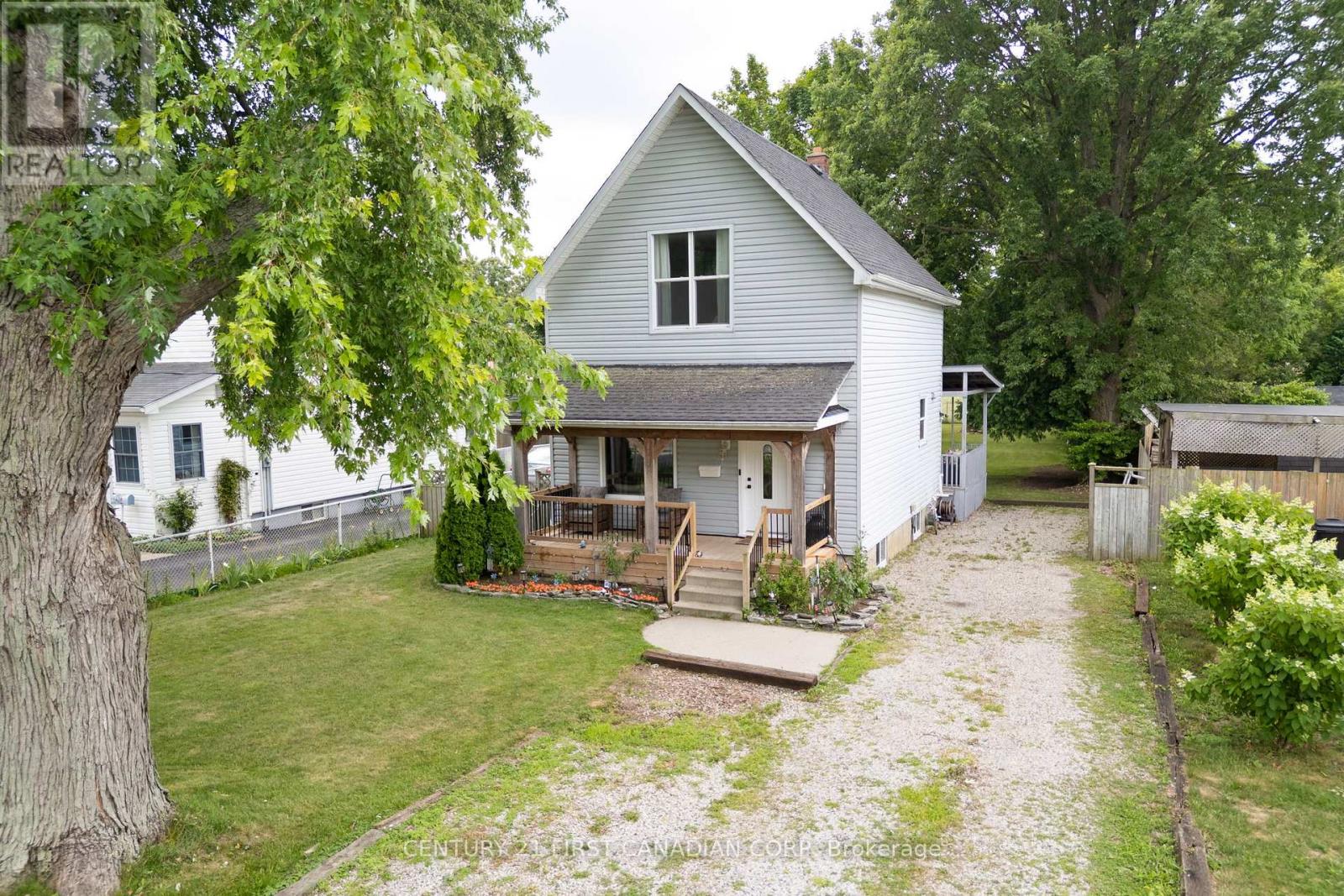 41 South Edgeware Road, St. Thomas, Ontario  N5P 2H5 - Photo 40 - X12369686