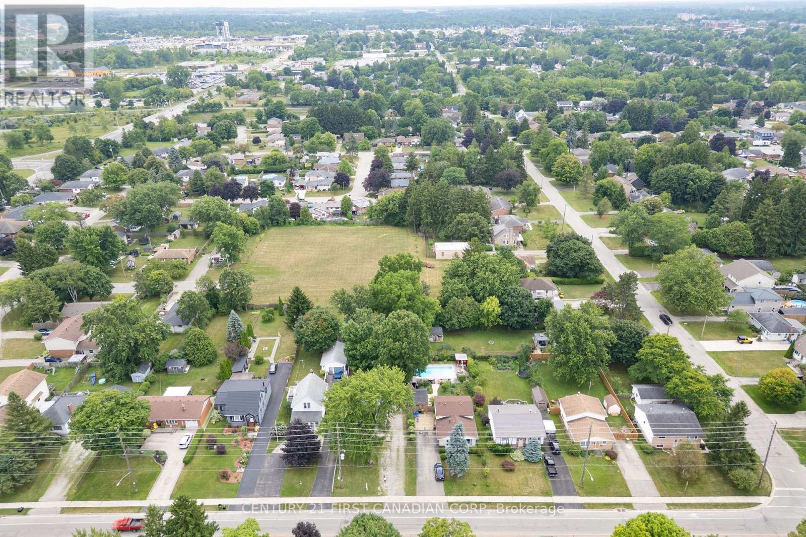 41 South Edgeware Road, St. Thomas, Ontario  N5P 2H5 - Photo 45 - X12369686