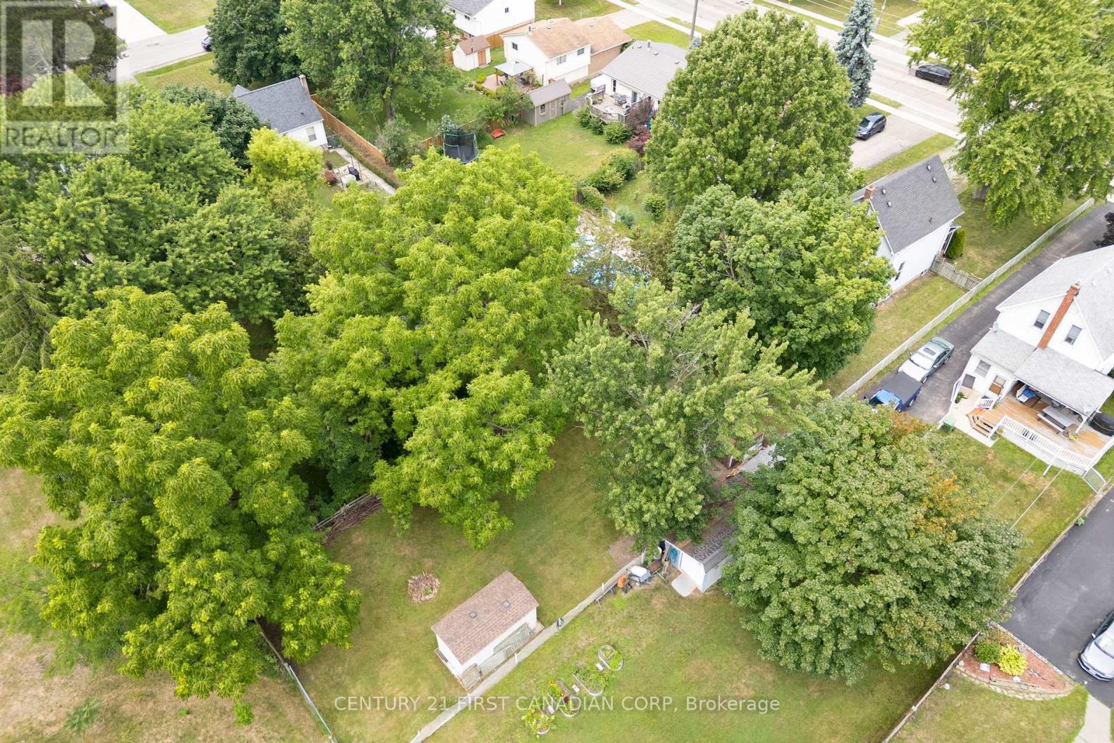 41 South Edgeware Road, St. Thomas, Ontario  N5P 2H5 - Photo 46 - X12369686